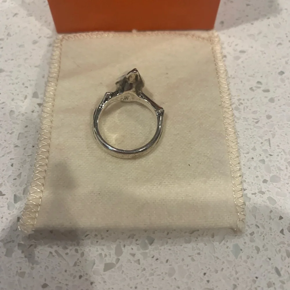 James Avery Silver Teardrop Ring - Picture 3 of 3